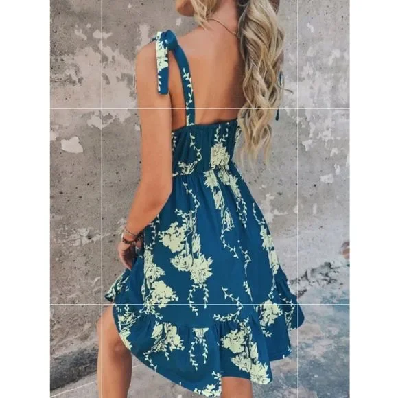 🌊HP🌊 Floral Print Tie Shoulder Ruffle Hem Cami Dress Medium - Picture 2 of 10